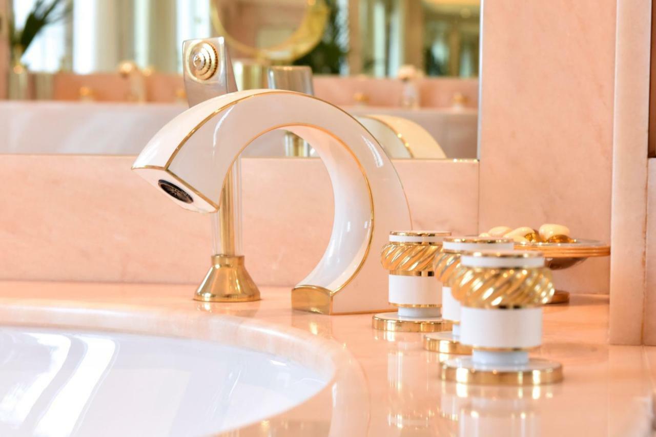La Via Romana Boutique Guest House Бордігера Екстер'єр фото